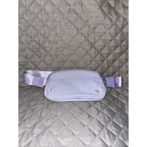 Lululemon Everywhere Belt Bag Purple Haze Crossbody Fanny Pac Preowned